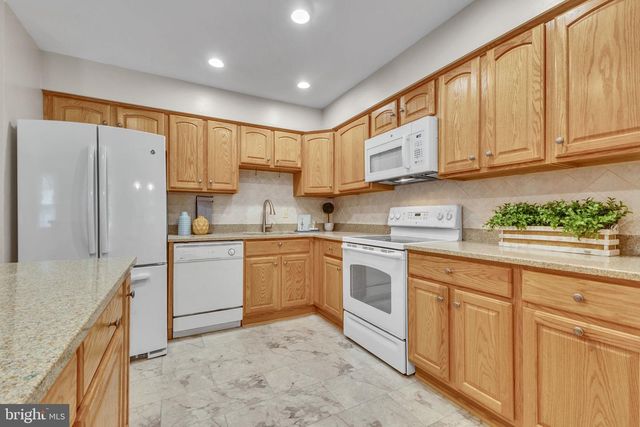 10062 WOOD SORRELS LANE, Burke, VA 22015