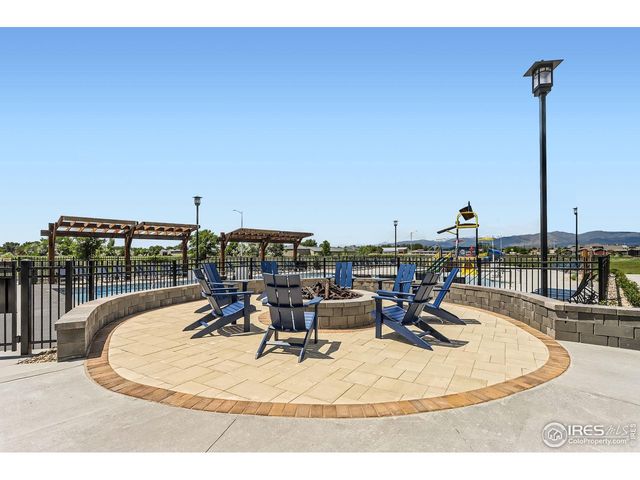 2809 Bear Springs Cir, Longmont, CO 80503