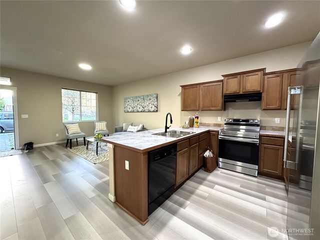 367 Graham Avenue NE, Renton, WA 98059