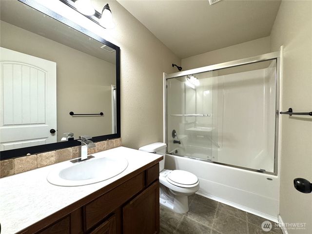 367 Graham Avenue NE, Renton, WA 98059