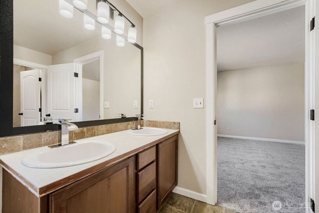 367 Graham Avenue NE, Renton, WA 98059