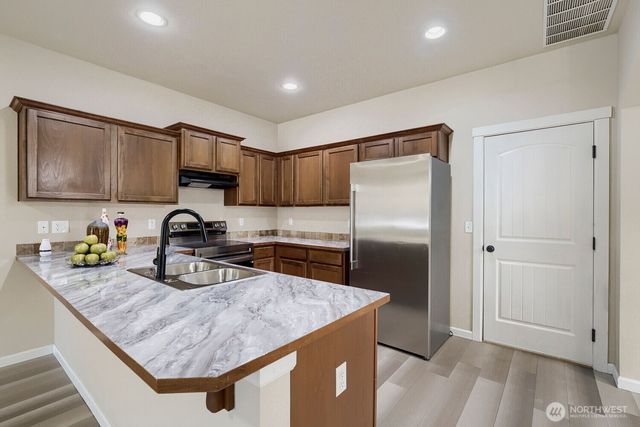 367 Graham Avenue NE, Renton, WA 98059