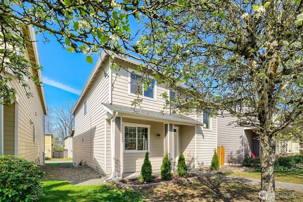 367 Graham Avenue NE, Renton, WA 98059