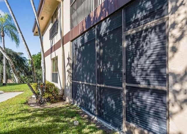 2671 Carambola Circle 1755, Coconut Creek, FL 33066