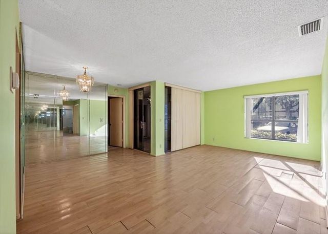 2671 Carambola Circle 1755, Coconut Creek, FL 33066