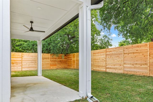 1958 Toronto Street, Dallas, TX 75212