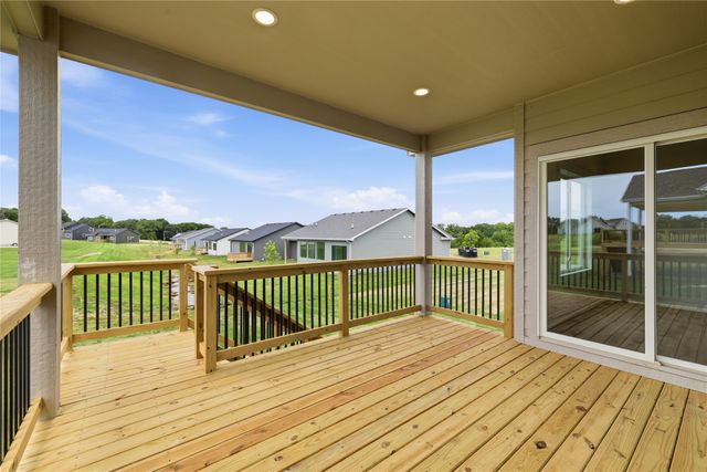 3206 SE Bannister Drive, Ankeny, IA 50021