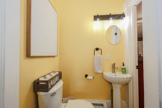 356 Pearl Street, Manchester, NH 03104