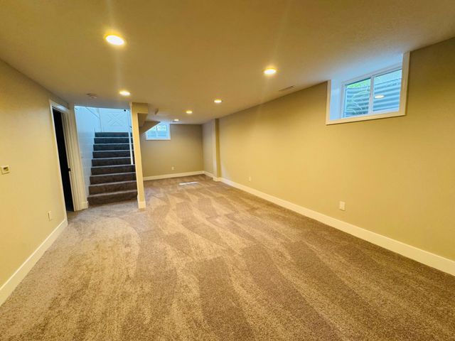 1647 Marsh Avenue, Maple Plain, MN 55359