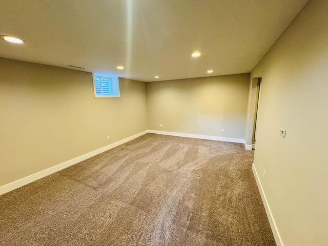 1647 Marsh Avenue, Maple Plain, MN 55359