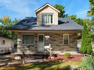 21753 Piper Avenue, Eastpointe, MI 48021