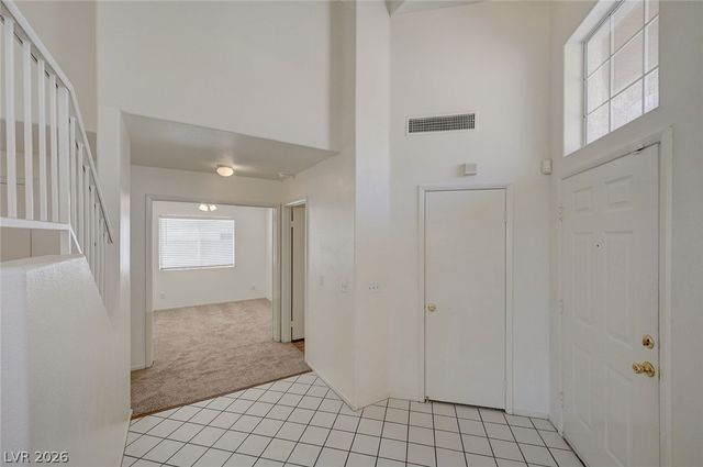 2462 Cavern Cove Way, Las Vegas, NV 89156