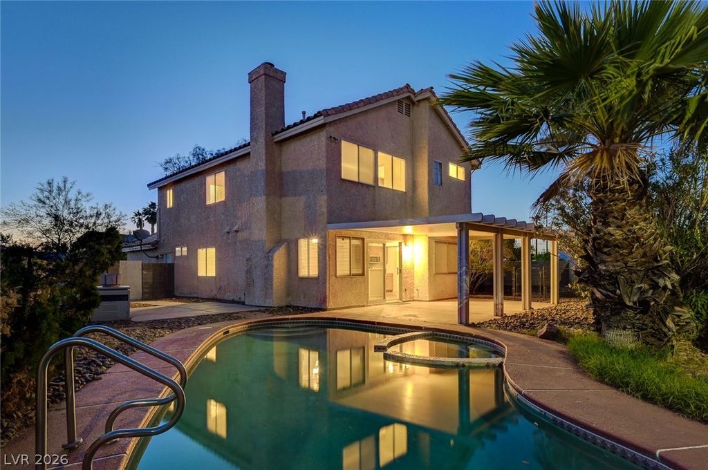 2462 Cavern Cove Way, Las Vegas, NV 89156