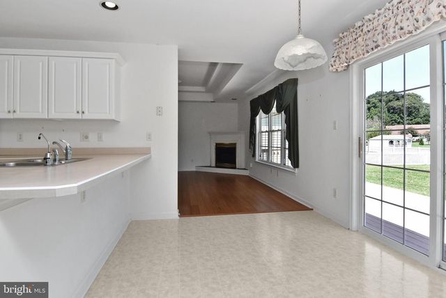 8 AUTUMNWOOD WAY, Lewes, DE 19958