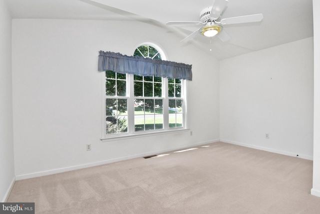 8 AUTUMNWOOD WAY, Lewes, DE 19958