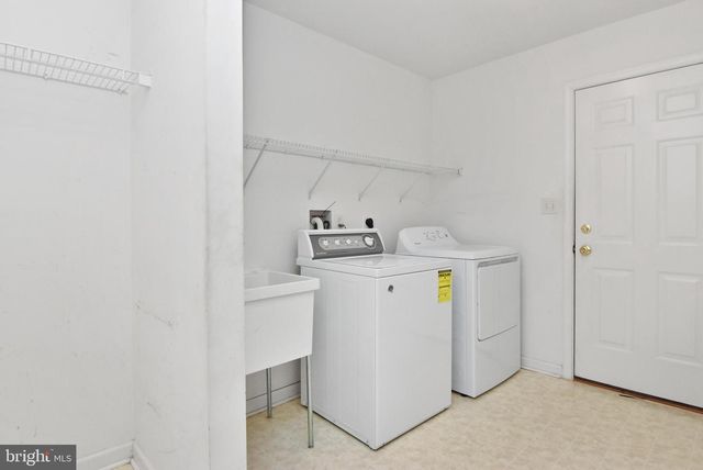 8 AUTUMNWOOD WAY, Lewes, DE 19958