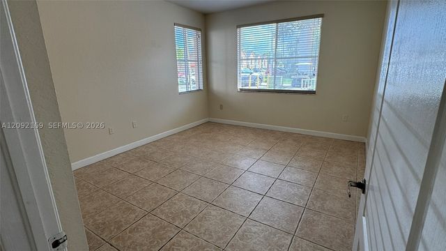 17650 NW 73rd Ave 104-18, Hialeah, FL 33015