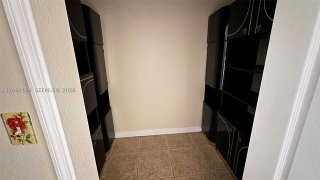17650 NW 73rd Ave 104-18, Hialeah, FL 33015