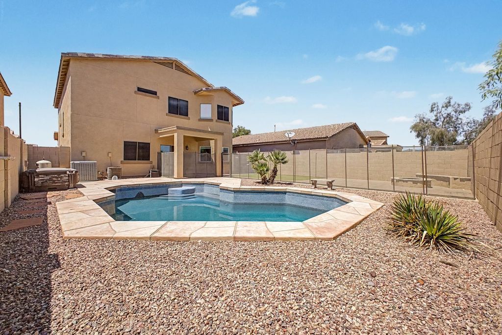 16121 N 168th Avenue, Surprise, AZ 85388