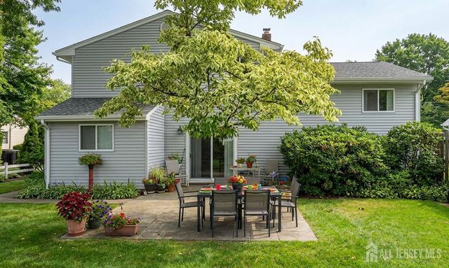 2 Peachwood Court, Milltown, NJ 08850