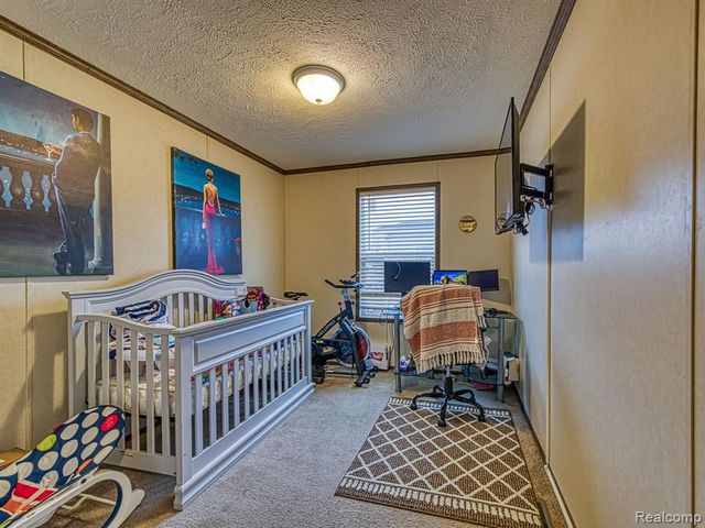 24161 Senate Drive, Flat Rock, MI 48134