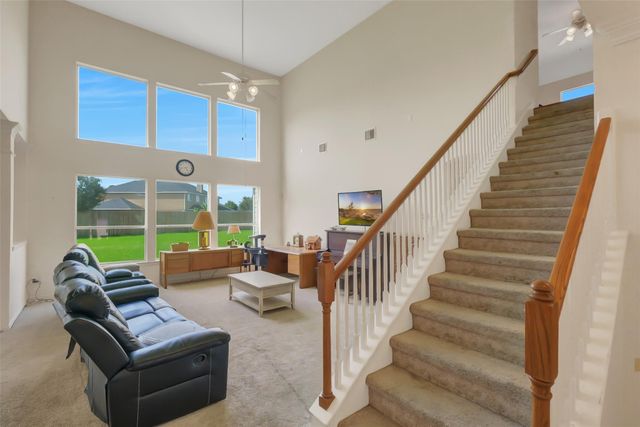 8915 High Ridge Lane, Rosenberg, TX 77469