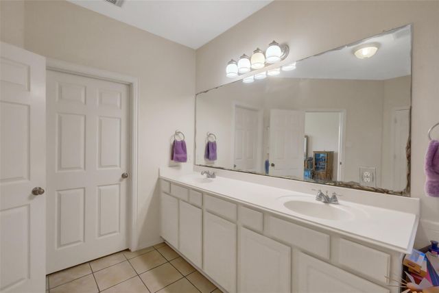 8915 High Ridge Lane, Rosenberg, TX 77469