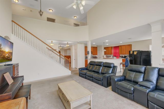 8915 High Ridge Lane, Rosenberg, TX 77469