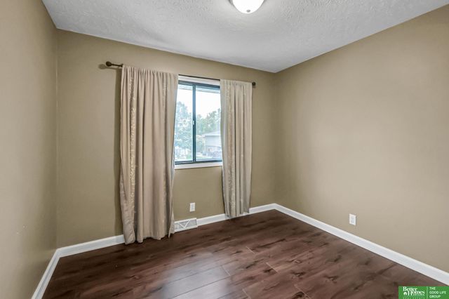 23706 Walnut Circle, Waterloo, NE 68069