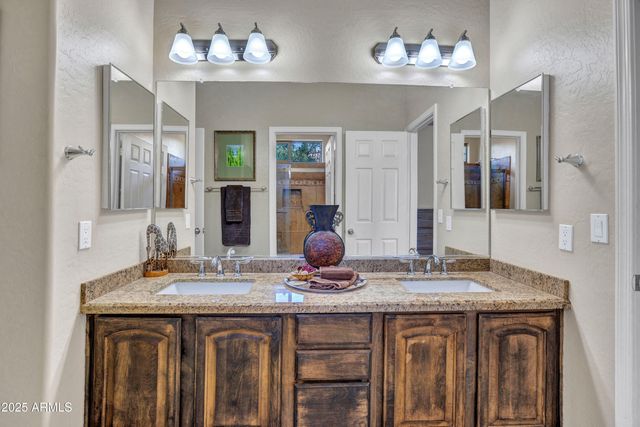 10655 E ACACIA Drive, Scottsdale, AZ 85255