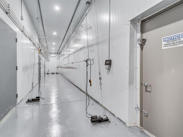 3595 E State Highway 9 Road, Norman, OK 73071