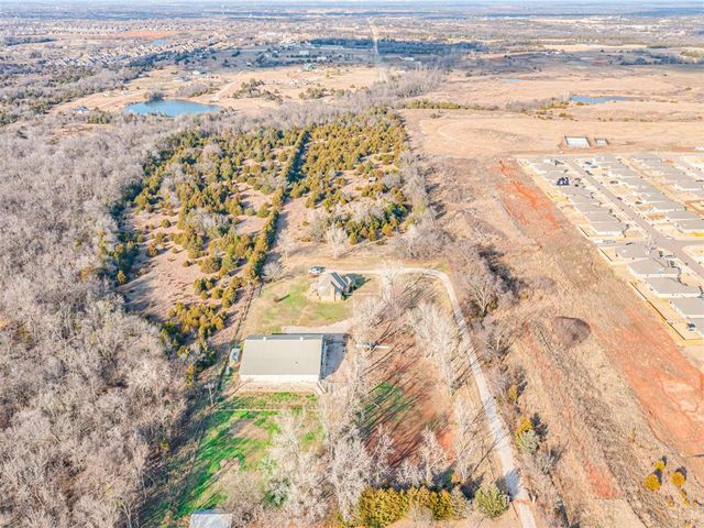 3595 E State Highway 9 Road, Norman, OK 73071