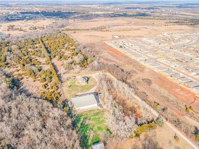 3595 E State Highway 9 Road, Norman, OK 73071