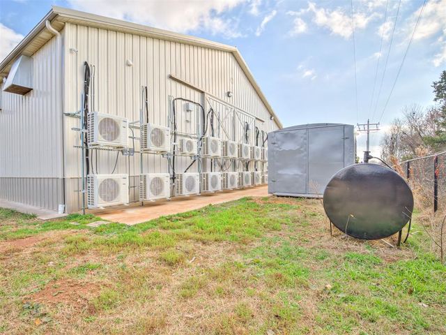 3595 E State Highway 9 Road, Norman, OK 73071