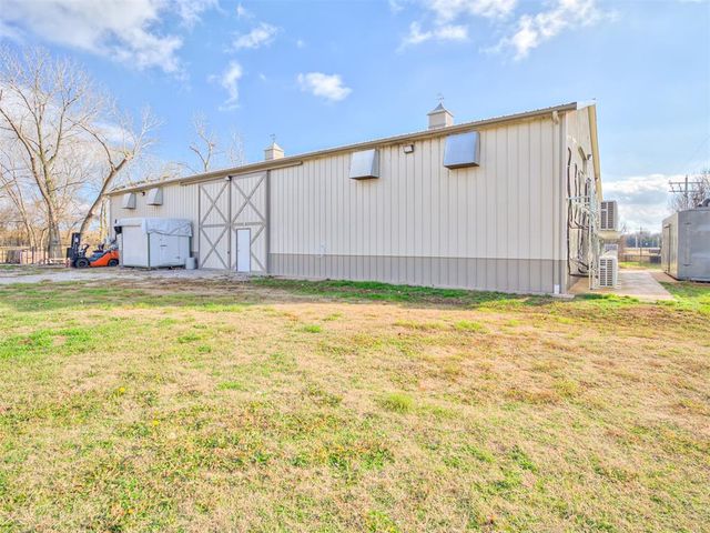 3595 E State Highway 9 Road, Norman, OK 73071