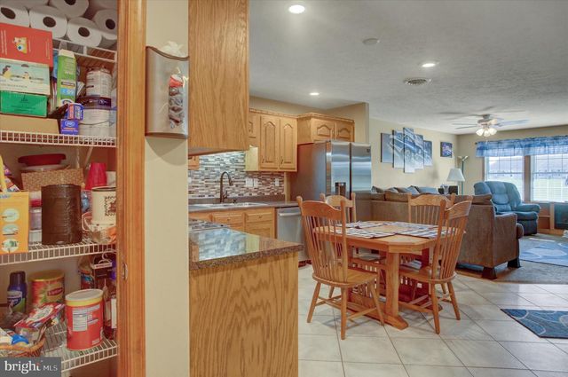 432 KARA WAY, Shippensburg, PA 17257