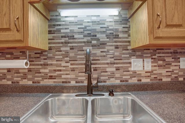 432 KARA WAY, Shippensburg, PA 17257