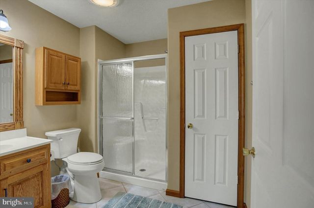 432 KARA WAY, Shippensburg, PA 17257