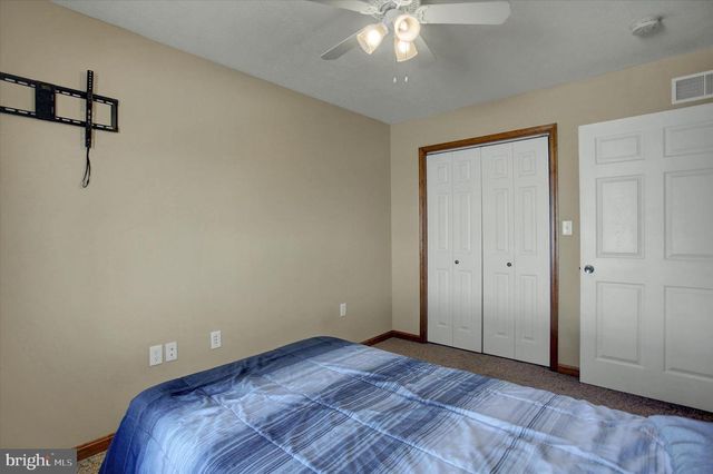 432 KARA WAY, Shippensburg, PA 17257