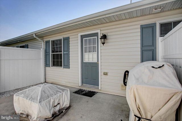 432 KARA WAY, Shippensburg, PA 17257