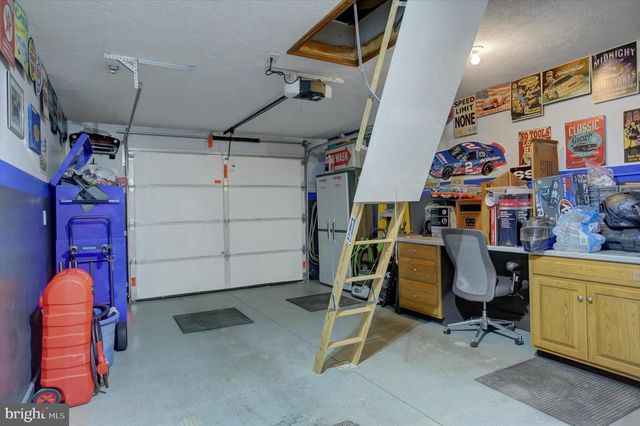 432 KARA WAY, Shippensburg, PA 17257