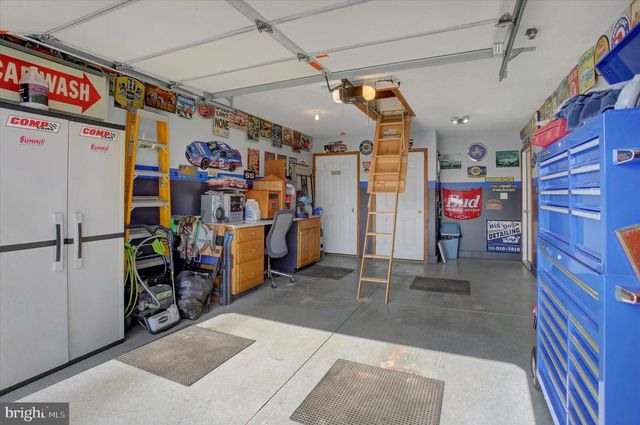 432 KARA WAY, Shippensburg, PA 17257