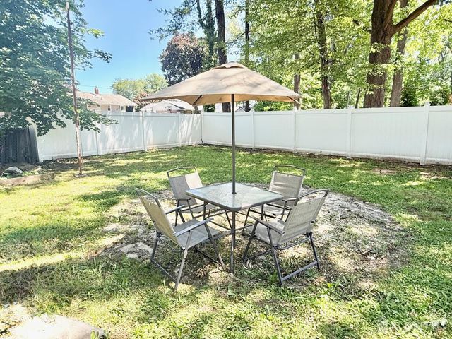 105 Old Post Road, Edison, NJ 08817