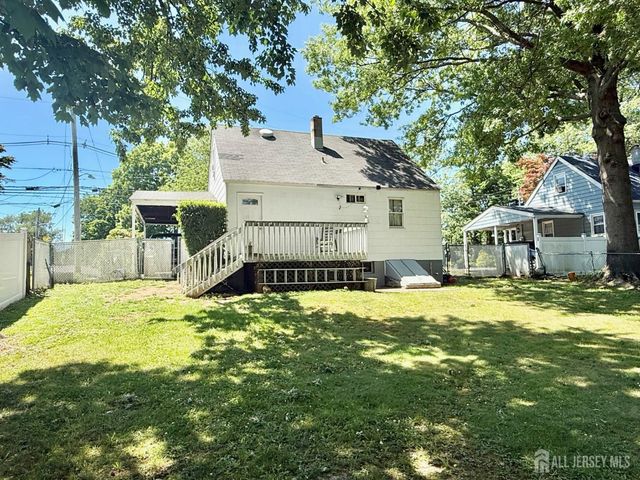 105 Old Post Road, Edison, NJ 08817