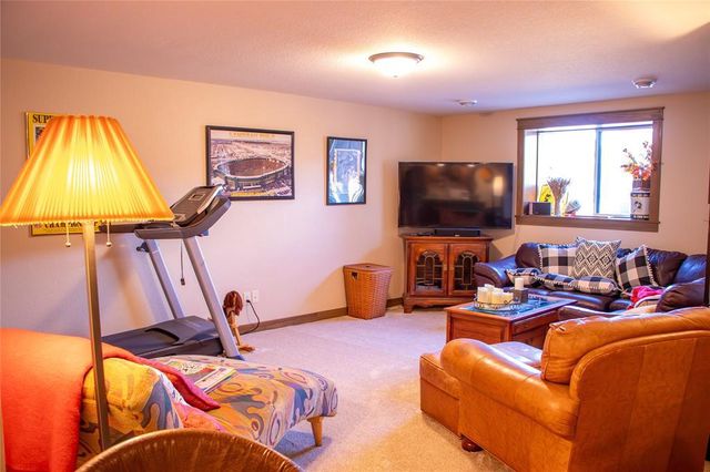 4252 Drier Court, Eau Claire, WI 54701