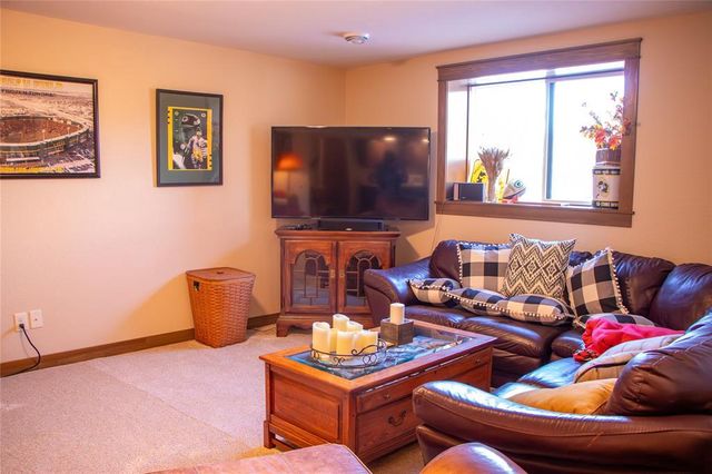 4252 Drier Court, Eau Claire, WI 54701