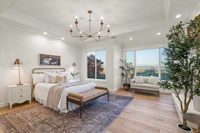 1750 Vista Del Sur, Gilroy, CA 95020