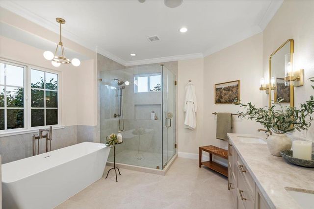 1750 Vista Del Sur, Gilroy, CA 95020