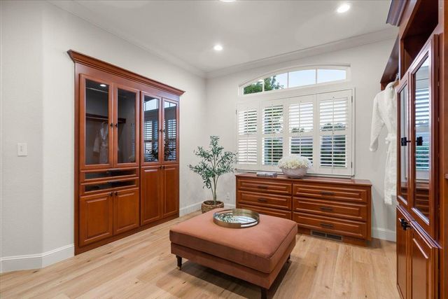 1750 Vista Del Sur, Gilroy, CA 95020