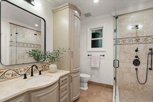 1750 Vista Del Sur, Gilroy, CA 95020